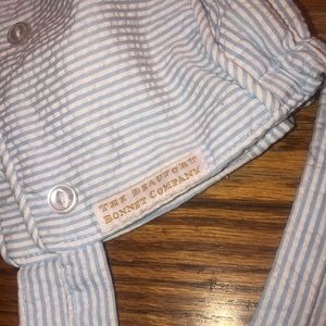 Beaufort Bonnet Company boys M seer sucker bonnet
